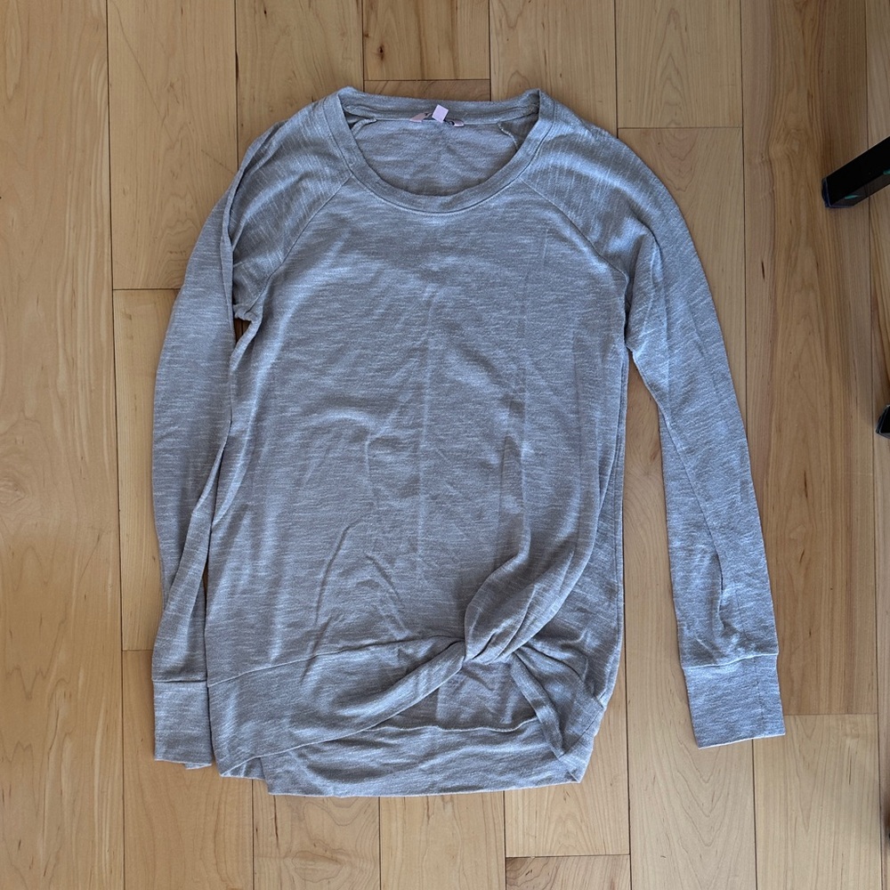 Juicy Couture Gray Long Sleeve Top